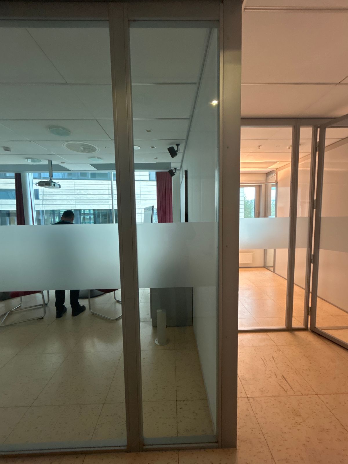 Systemvegg A - Glass - 400-600